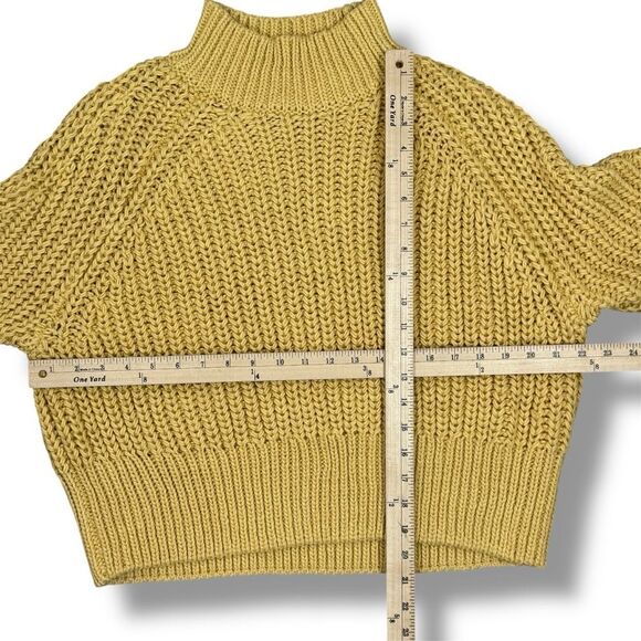 H&M Chunky Knit Funnel Neck Barrel Sleeve Crop Sweater Yellow Medium - Picture 11 of 12